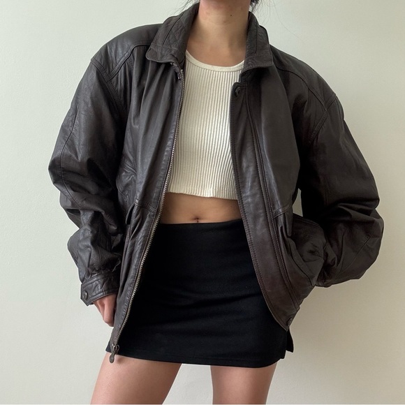 Members Only Vintage Chocolate Leather Bomber Jacket - Picture 3 of 8